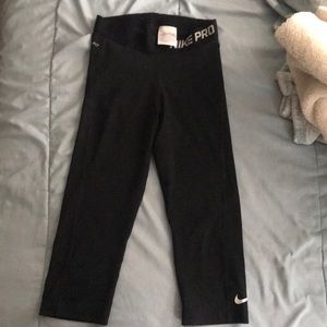 Nike pro dri fit xs cropped leggings